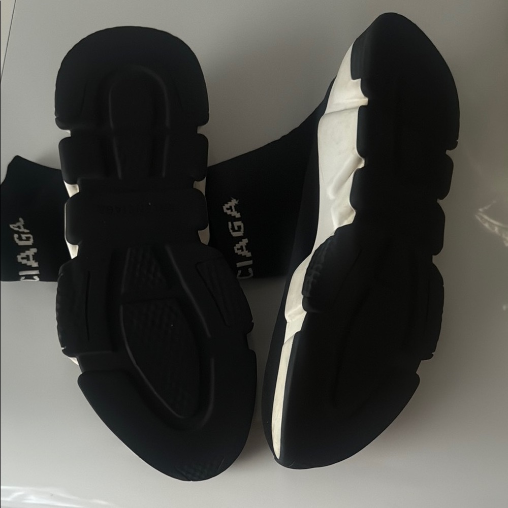 Balenciaga Black and White Sock Sneakers - Picture 3 of 3